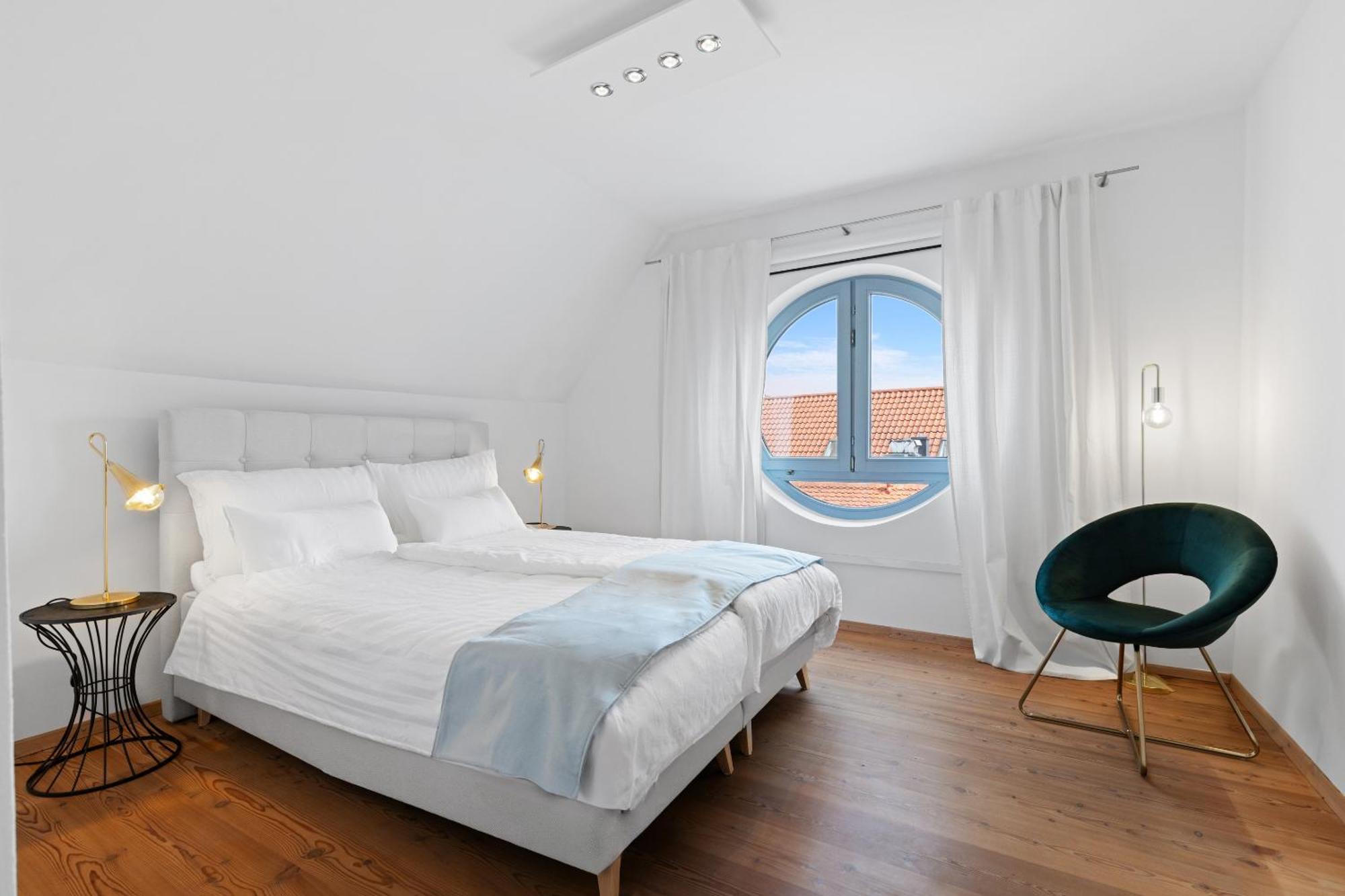 Helloflats - Luxus-Penthouse - Balkon - Parking - Zentrum - Therme - Naehe Flughafen Muc Erding Luaran gambar